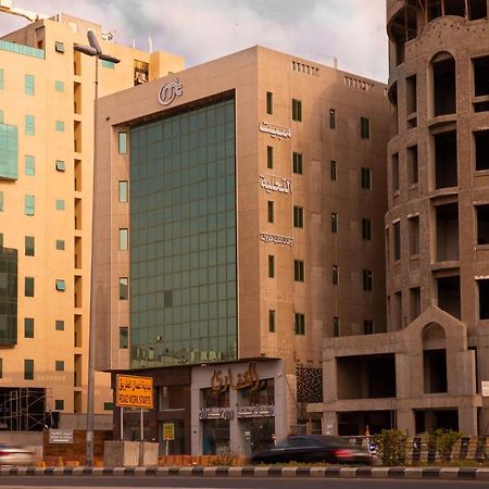 مبيت التحلية للشقق المخدومة تشغيل و إدارة الماسية الأولى เจดดาห์ ภายนอก รูปภาพ